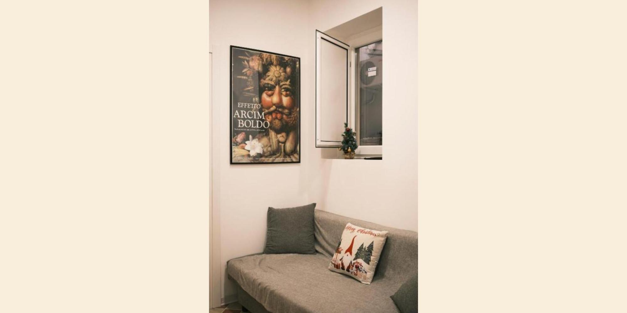 Appartement Nespolino, Piccola Casetta In Centro Storico Al Piano Terra Con Piccolo Spazio Esterno Privato Napels